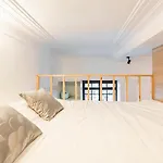 Shanghai Hills&Xing 38 Family Homestay Near Line1 And Mid Huaihai Rd