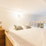 Shanghai Hills&Xing 38 Family Homestay Near Line1 And Mid Huaihai Rd